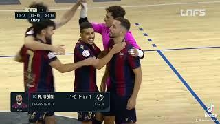 Corner volley well struck by Levante’s Rafa Usín  #futsal