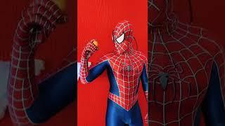 SPIDER-MAN & VENOM Trying to break the EGG | SuperheroTV #shorts