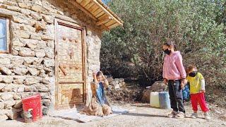Nomadic life: buying food and building a new space next to the mountain shelter
