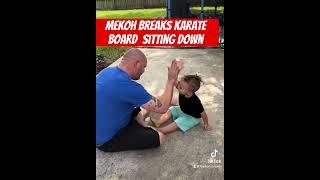 Mekoh Breaks Karate Board with punch while sitting #boardbreaking #karate #taekwondo #martialarts