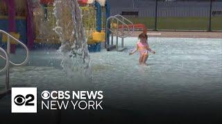 Long Islanders keeping cool under extreme heat