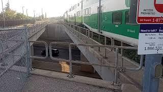 Dawn Hour Railfanning Part 5: GO Transit 611 With 329 Departing Oakville GO 8/27/24