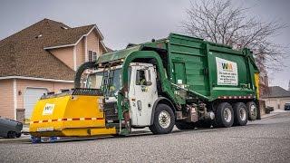 Mack LE - Heil DuraPack Half/Pack Garbage Truck