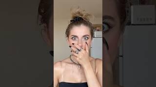She was shocked when she found out Did she wear orange or red lipstick? ️vs