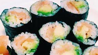 燻鮭魚+鰐梨 壽司卷  Smoked Salmon+Avacado Sushi Roll