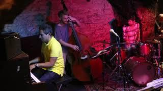 Papermoon Trio plays "On A Clear Day" (live at Cave54, Heidelberg)