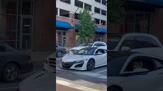 Acura NSX accelerates 