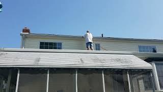 jaykay18 Cleans Gutters