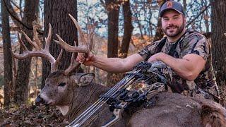 The Hunt For Magnum : Saddle Hunting A Monster Midwest Buck