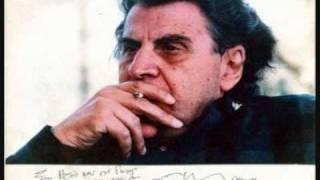 Mikis Theodorakis - Se dromous makrynous