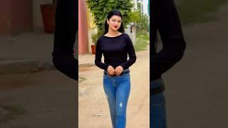 Pyar karke dekho na ️