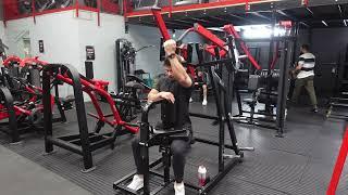 1 Arm ISO lat pulldown | The Fitness Maverick Online Coaching