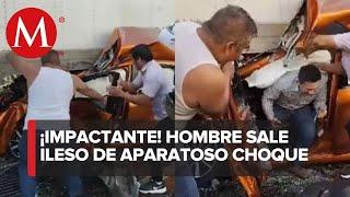 ¡MILAGRO! Automovilista se salvó tras quedar bajo tráiler en Tabasco