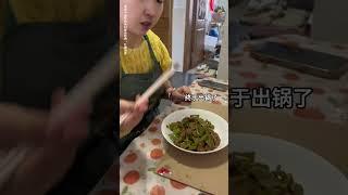 年夜饭何须自己动手？ 我的厨房日记 美食vlog 硬菜 测评