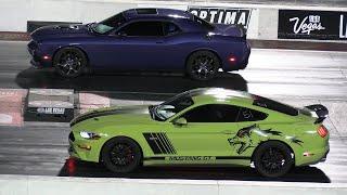 Mustang GT vs Dodge Challenger R/T