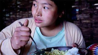 manjita cooks dinner for somu , niyabung and her brother in law's son
