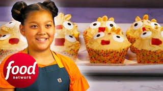 10-Year-Old Makes CUTEST Vanilla Cupcakes With Bacon & Peanut Frosting! | Kids Baking Championship