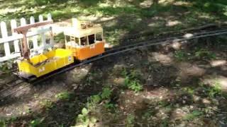 Small railbus around the garden 2