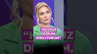 Ceyda Düvenci'nin Adı Neden Huysuza Çıktı? #shorts #bambaşkasohbetler