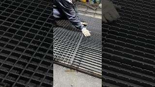 Making the Wire Mesh