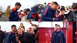 Bruno Fernandes, Casemiro & Amad Diallo arriving for Manchester United vs Leicester City