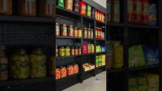 Maximize Sales: Essential Tips for Choosing the Right Store Shelves!