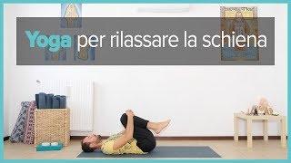 Yoga per rilassare la schiena