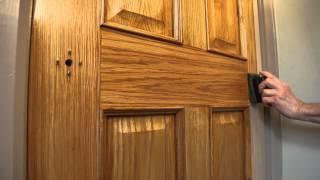 How to Varnish an Interior Door