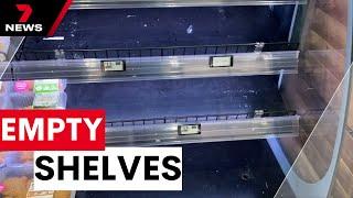 Woolworths shoppers face empty supermarket shelves in the lead-up to Christmas | 7NEWS