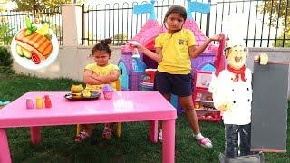 Elif Öykü and Masal playing Cafe , Funny Kids Video Oyuncakoynuyorum