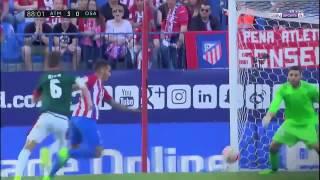 Salvatore Sirigu Saves Two Penalties in Two Minutes vs Atletico Madrid 15 04 2017