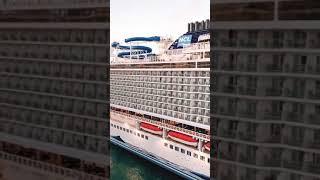 The beautiful Norwegian Bliss next to MSC Seaside in Nassau ️ #short video