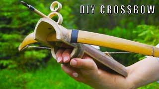 How to make a mini creative and accurate crossbow from bamboo at home.One hand easy control.