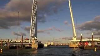 EPIC Machinery - Twin Sails Bridge in Poole Harbour | Powerboat Training UK