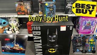 I can’t believe I found this at Best Buy!! (Daily Toy Hunt)