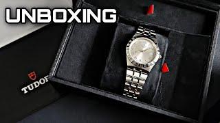 Unboxing the Silver Dial Tudor Royal + Tudor Bracelet Sizing Hack