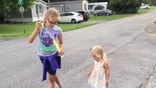 Harper's bubbles with friends (Rylee & Katherine)