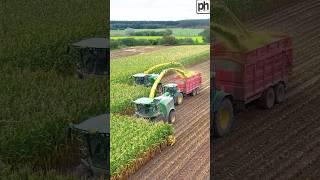 When TWO goes into ONE! John Deere 9900i Forage Harvesters #agri