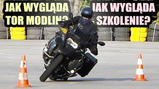 Szkolenia motocyklowe i track day na Torze Modlin - jak wygląda? Spał na oponach, są najważniejsze!