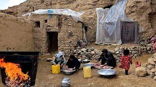 Ghabli a traditional and authentic Afghan food| Ramadan Day 10 food distribution for cave dwellers