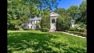 7 Timberslope Way, Holmdel Presented by Nicole Rabbat Levine