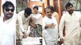 Megastar Chiranjeevi Birthday Celebrations @ MLA Arani Srinivasulu House | Manastars