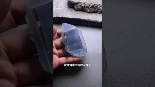 师傅做的对还是不对？ #翡翠原石 #翡翠 #jade #翡翠原石直播 #熱門 #翡翠赌石 #crystals #diy #handmade #玉