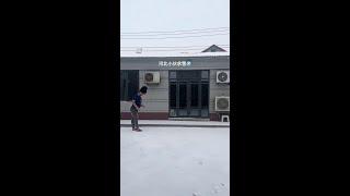 天气炎热 河北小伙求雪️