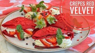 CREPES RED VELVET DE FRESAS CON CREMA