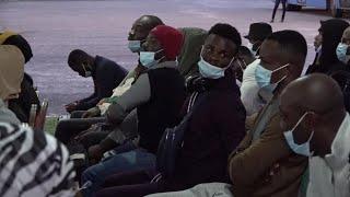 Sub-Saharan migrants flee Tunisia following wave of racist attacks • FRANCE 24 English