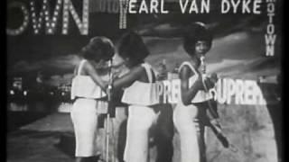 Martha Reeves & The Vandellas LIVE - "Nowhere To Run"