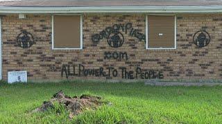 Watch Live: First Gordon Plaza house demolition