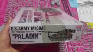 ACADEMY 13515  U.S. ARMY M109A6 SELF -PROPELLED HOWITZER "PALADIN"