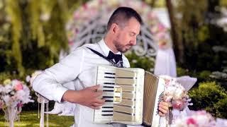 Philip De Villiers | Accordion - Pianist - Singer | Sydney | NSW